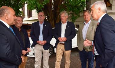 LA MESA DE ENLACE APUNTÓ CONTRA EL PRESIDENTE, RECHAZÓ UNA SUBA DE RETENCIONES Y CRITICÓ LA "FALTA DE IDEAS”