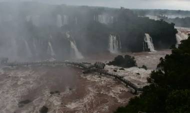 HALLAN DEL LADO BRASILEÑO, EL CUERPO DEL TURISTA QUE CAYÓ EN CATARATAS Y CONFIRMAN DE DÓNDE ERA ORIUNDO