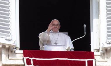 EL PAPA FRANCISCO ALERTÓ HOY DEL "DESIERTO DE MUERTE" QUE SE VE EN SIRIA, GAZA O UCRANIA