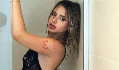 SUBIÓ LA TEMPERATURA EN PLENO INVIERNO, SALIDA DE LA DUCHA Y CON TRANSPARENCIAS