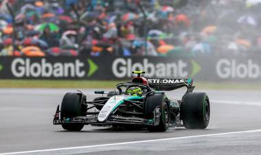 LEWIS HAMILTON VOLVIÓ A LA VICTORIA EN LA FÓRMULA 1 LUEGO DE MÁS DE DOS AÑOS