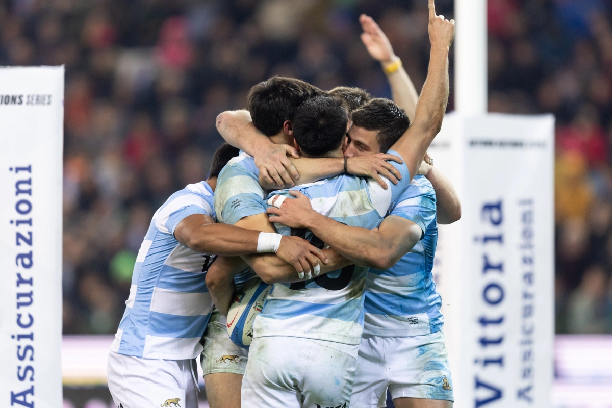 RUGBY: LOS PUMAS ARRASARON CON ITALIA EN UDINE Y COMENZARON CON EL PIE DERECHO SU GIRA EUROPEA