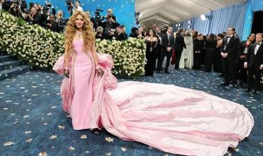 MÁS DE 300 PERSONALIDADES ASISTIERON A LA “MET GALA” DE ESTE AÑO