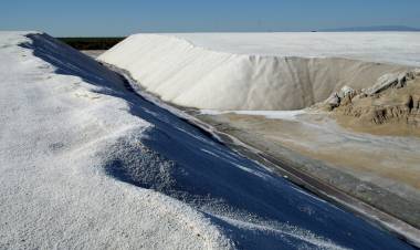 SALINAS DEL BEBEDERO: CONTRASTES Y BELLEZA SINGULAR DE ORIGEN MILENARIO EN LA PROVINCIA DE SAN LUIS