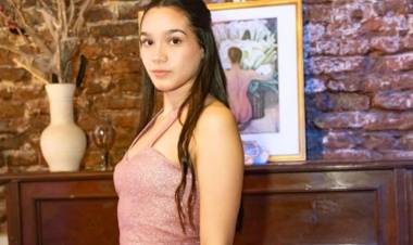 MARTINA STEMKE: LA JOVEN MODELO QUE DESLUMBRA EN PASARELAS Y STREAMING