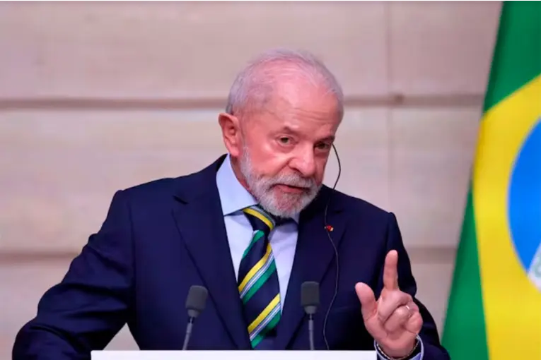 HISTÓRICA REFORMA FISCAL EN BRASIL: EXIMEN DE IMPUESTOS A 25 MILLONES Y CREAN TRIBUTO A LOS ULTRARRICOS