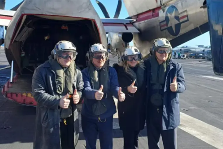 Milei abordó el USS Nimitz en ejercicios navales con EE.UU.