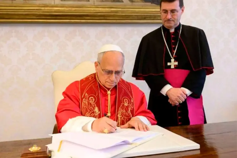 El Papa León XIV publicó “Magnifica humanitas” y pidió que la IA esté al servicio de la humanidad