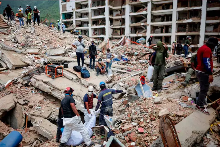 Suben a 4.118 los muertos por los terremotos que afectaron Venezuela
