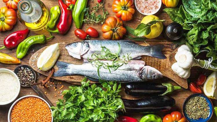 LA DIETA MEDITERRÁNEA