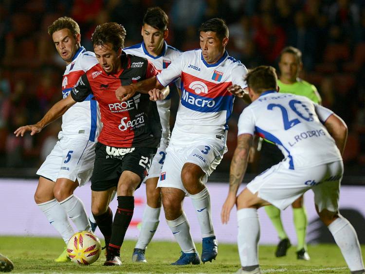 EMPATE SIN GOLES EN EL CEMENTERIO DE LOS ELEFANTES