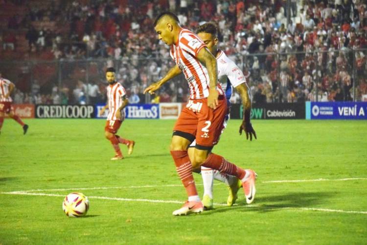 EMOTIVO EMPATE SOBRE LA HORA EN TUCUMÁN