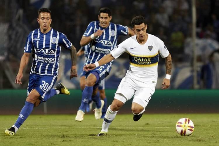 SOBRE EL FINAL BOCA RESCATÓ UN TRIUNFO CON UN GOL POLÉMICO