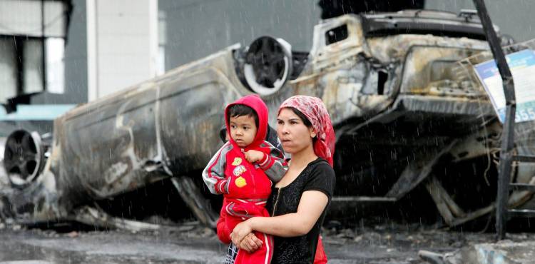 CHINA SEPARA A NIÑOS DE SUS PADRES EN LA REGIÓN MUSULMANA REBELDE DE SINKIANG