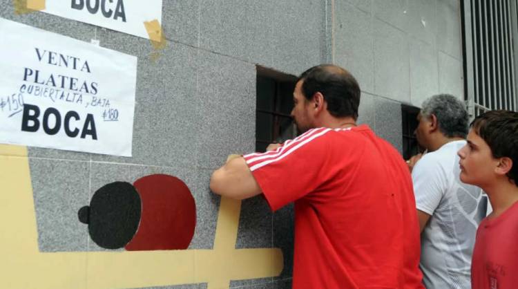 TODO SUBE Y LA CRISIS LLEGÓ AL FÚTBOL: AUMENTAN UN 25% LAS ENTRADAS PARA LA SUPERLIGA