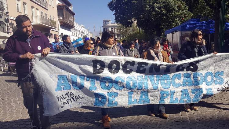 NO HUBO ACUERDO: SIGUE EL PARO DOCENTE EN SALTA