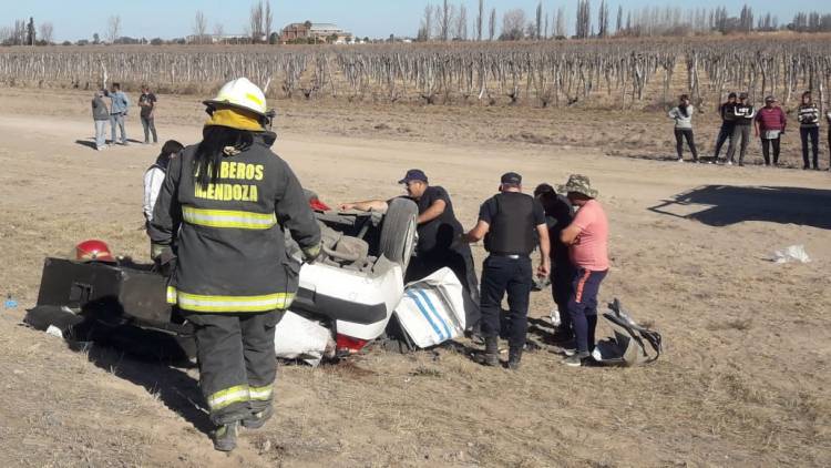 UN HOMBRE ORIUNDO DE SAN LUIS MURIÓ TRAS UN VUELCO EN MENDOZA