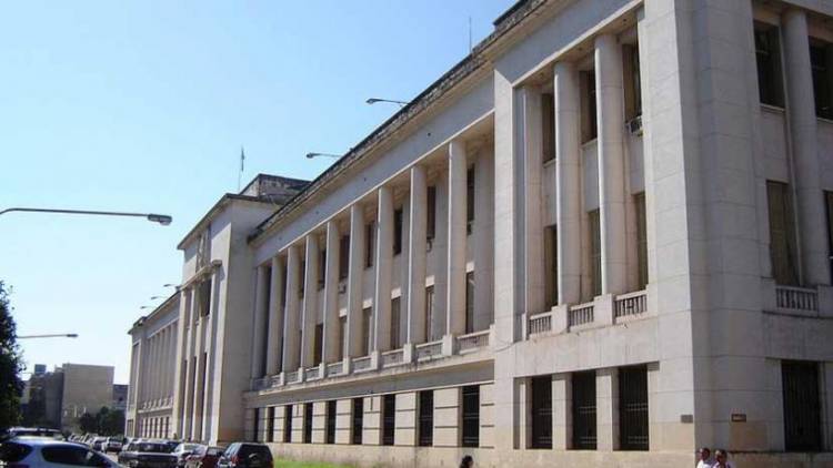TUCUMÁN: LOS JUECES DEL PODER JUDICIAL PROVINCIAL COBRAN MAS QUE EL PRESIDENTE