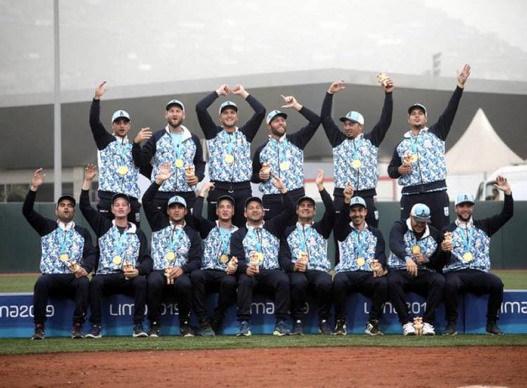 EL SELECCIONADO MASCULINO DE SÓFTBOL SIGUE CON LOS ÉXITOS Y SE QUEDÓ CON EL ORO EN LIMA 2019