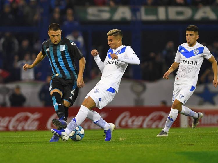 VÉLEZ Y RACING EMPATARON 2 A 2, EN UN VERDADERO PARTIDAZO