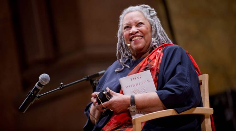 MUERE EN ESTADOS UNIDOS LA ESCRITORA TONI MORRISON, PRIMERA AFROAMERICANA EN GANAR EL NOBEL DE LITERATURA