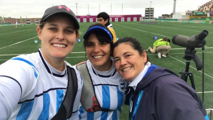 LA TUCUMANA GISELA YUBRÍN y FLORENCIA LEITHOLD VAN POR LAS ELIMINATORIAS DE TIRO CON ARCO DE LOS PANAMERICANOS