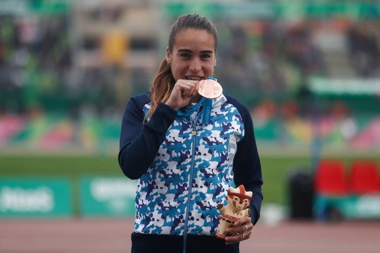 PRIMERA MEDALLA DEL ATLETISMO: BELÉN CASETTA, EN 3000m CON OBSTÁCULOS, FUE BRONCE