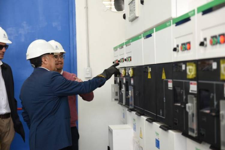 MENDOZA: INAUGURARON EL PARQUE SOLAR MÁS IMPORTANTE DE LA PROVINCIA