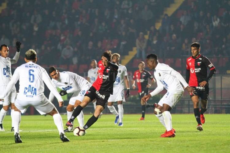 COLÓN GOLEÓ AL ZULIA Y ESTÁ EN LAS SEMIS DE LA SUDAMERICANA, POR PRIMERA VEZ