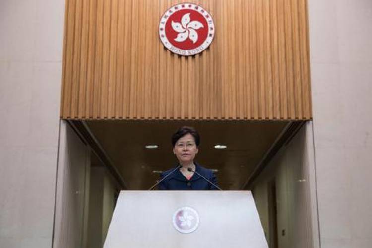 HONG KONG: LAM PROPONE UNA “PLATAFORMA DE DIÁLOGO”