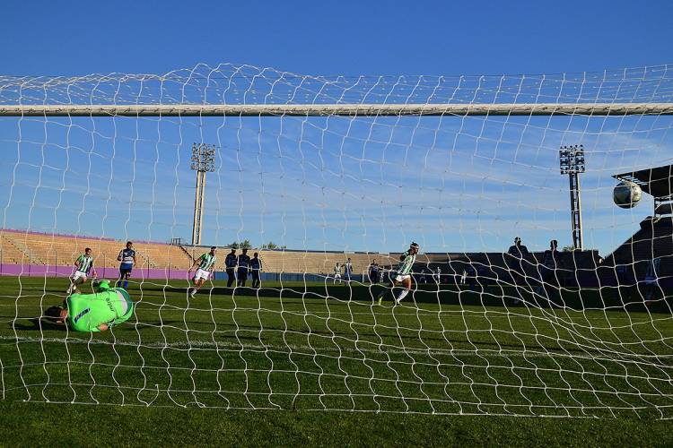 DIO INICIO EL FEDERAL A: FUE EMPATE DE ESTUDIANTES DE SAN LUIS ANTE VILLA MITRE Y ESTE DOMINGO JUEGA JUVENTUD EN MENDOZA