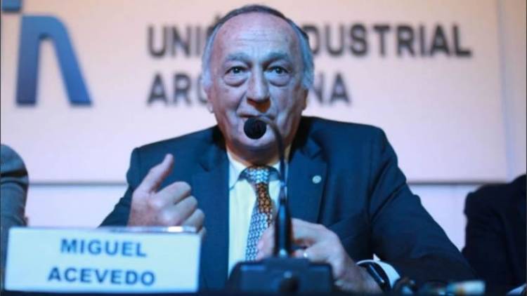 ANTE LA CAÍDA DEL PODER ADQUISITIVO LA UIA FUE CRÍTICA: "LOS EMPRESARIOS ESTÁN DECEPCIONADOS CON MACRI, SU GESTIÓN ES MALA MALA" 