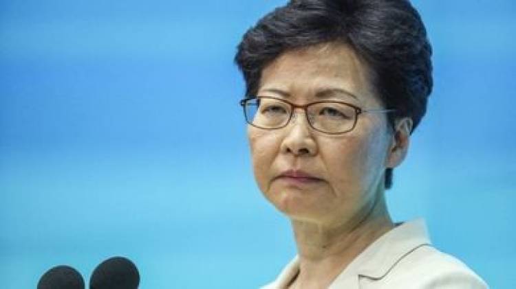  HONG KONG: CARRIE LAM ANUNCIÓ EL “RETIRO” DE LA LEY DE EXTRADICIÓN