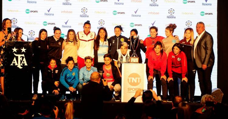 EL PRIMER TORNEO PROFESIONAL FEMENINO DE LA AFA ARRANCARÁ CON EL SUPERCLÁSICO