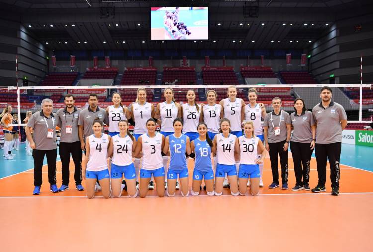 EN EL INICIO DEL MUNDIAL DE VOLEY FEMENINO EN JAPÓN, FUE DERROTA DE LAS PANTERAS ANTE HOLANDA