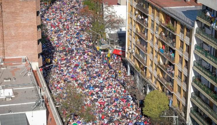 UNA MULTITUDINARIA FIESTA DE LA FE EN SALTA: HUBO 800 MIL FIELES EN LA PROCESIÓN DEL SEÑOR Y LA VIRGEN DEL MILAGRO