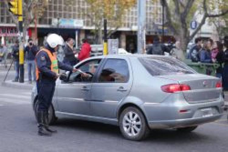 OPERATIVOS EN MENDOZA POR EL DÍA DEL ESTUDIANTE: SE REALIZARON CERCA DE 2 MIL ACTAS VIALES