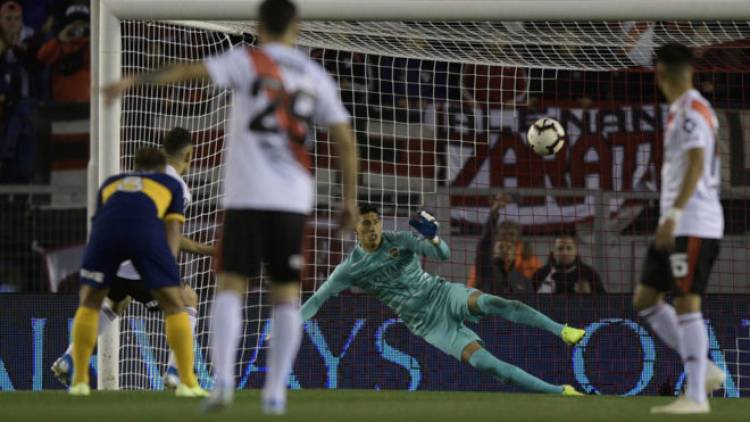 EL RIVER DE GALLARDO VOLVIÓ A DARLE UN DURO CACHETAZO A BOCA
