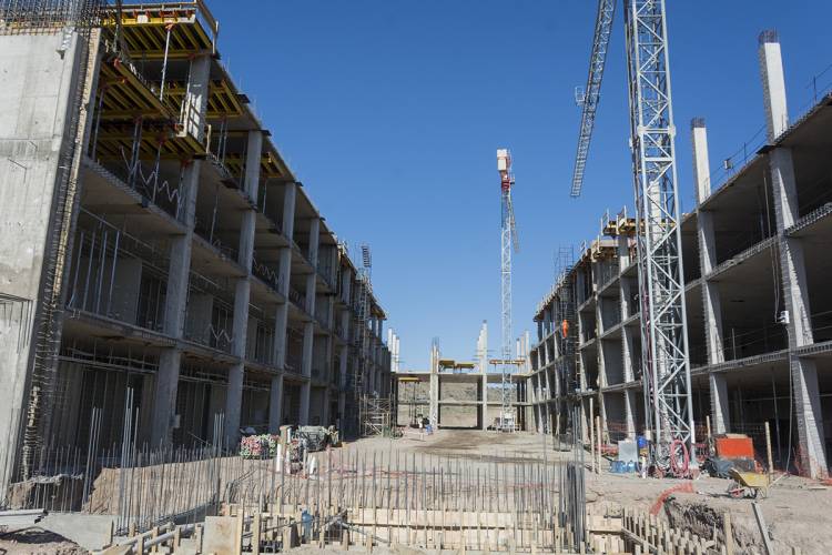 LA CONSTRUCCIÓN DEL HOSPITAL CENTRAL DE SAN LUIS TIENE UN 30% AVANCE Y TRABAJAN MÁS DE 750 PERSONAS