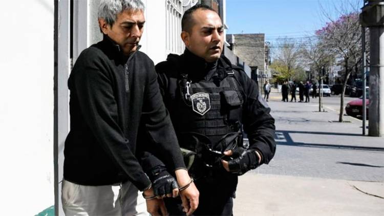 SANTA FE: LAS PERICIAS DETERMINARON QUE HABÍA METANFETAMINA Y ÉXTASIS EN EL BOLSO Y LA ROPA DE EX JEFE DE LA FEDERAL