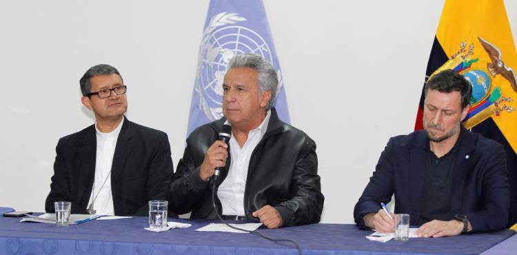 TRAS 12 DÍAS DE PROTESTAS EN ECUADOR: EL PRESIDENTE Y EL MOVIMIENTO INDÍGENA YA NEGOCIAN UNA NUEVA POLÍTICA DE SUBSIDIOS