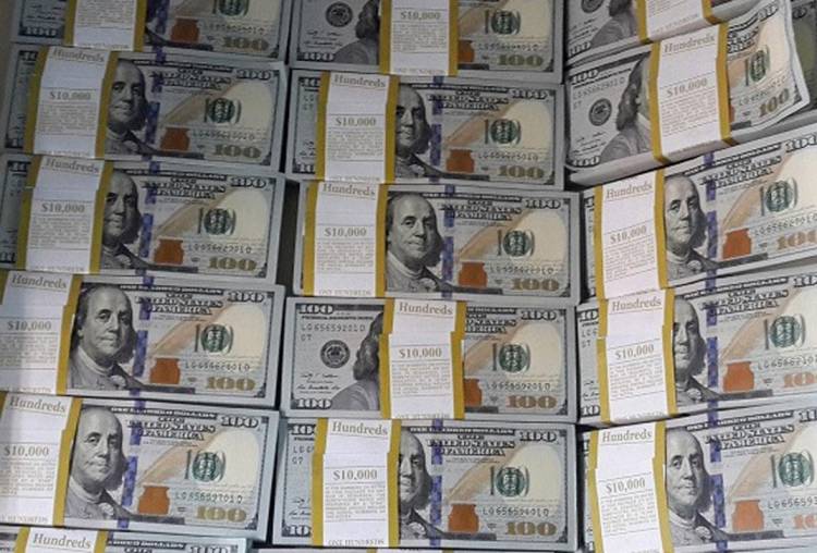 CEPO AL DÓLAR: NUEVO LÍMITE DE COMPRA U$S 200 POR CUENTA BANCARIA O U$S 100 EN EFECTIVO