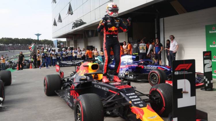 EN UN FINAL ELECTRIZANTE Y POLÉMICO, MAX VERSTAPPEN SE QUEDÓ CON LA VICTORIA EN UN APASIONANTE GRAN PREMIO DE BRASIL DE LA FÓRMULA 1