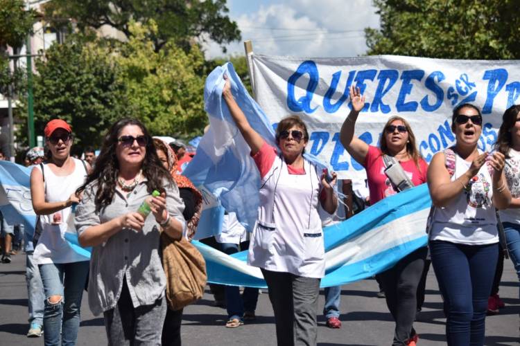 EN SALTA SERÁN TITULARIZADOS ALREDEDOR DE 2500 DOCENTES QUE TENÍAN CONTRATO