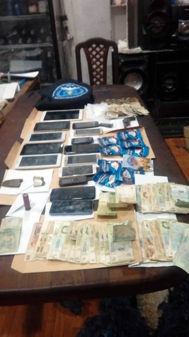 ANULARON “KIOSCOS” DE DROGAS EN VILLA MERCEDES, EN UN OPERATIVO DE LUCHA CONTRA EL NARCOTRÁFICO
