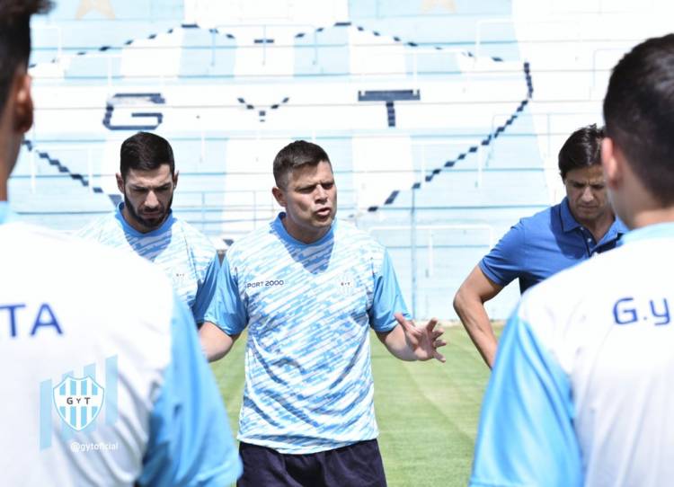 MAZA YA ES EL NUEVO DT DE GIMNASIA Y TIRO DE SALTA