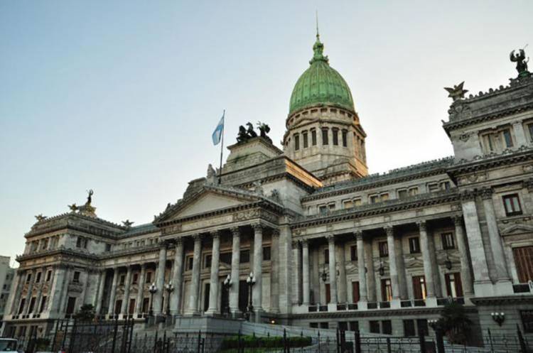 BOLETÍN OFICIAL: EL CONGRESO SESIONARÁ EN ENERO Y FEBRERO POR LAS JUBILACIONES DE PRIVILEGIO