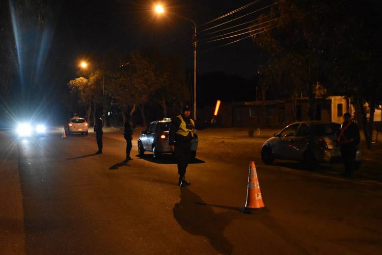 EN LA PROVINCIA DE SAN LUIS HABRÁ CONTROLES DE ALCOHOLEMIA Y VELOCIDAD DURANTE NAVIDAD Y AÑO NUEVO