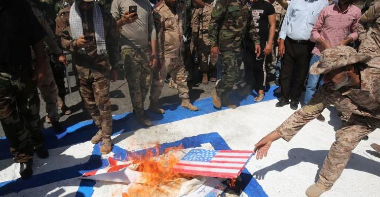 EL PENTÁGONO ANUNCIÓ QUE ESTADOS UNIDOS ATACÓ CINCO BASES DEL HEZBOLLAH IRAQUÍ TRAS MUERTE DE UN CIVIL NORTEAMERICANO