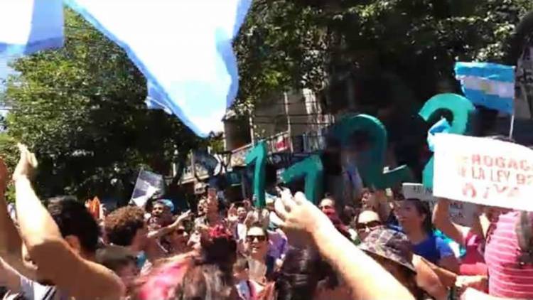 MENDOZA: SE DEROGÓ LA MODIFICACIÓN DE LEY QUE PERMITÍA EL USO DE CIANURO EN LA MINERÍA